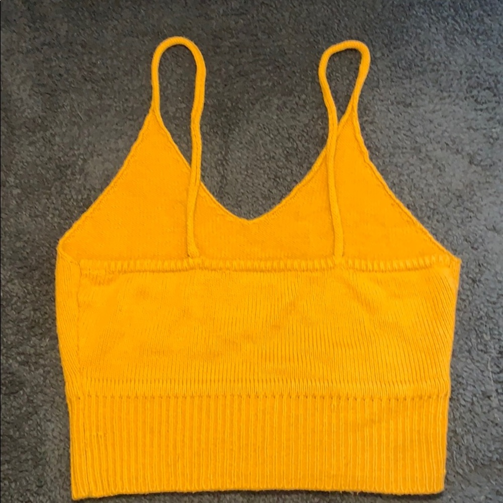 cropped top - Picture 2 of 2